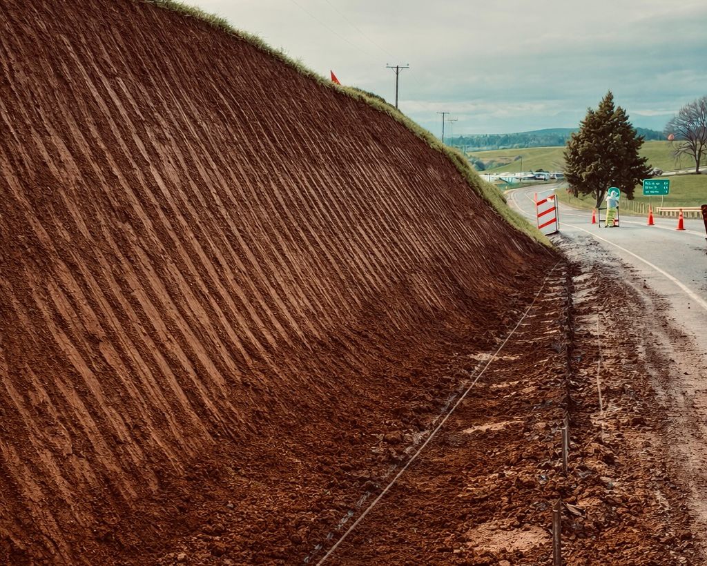 Perfilación/Rebaje de cuesta en La Unión